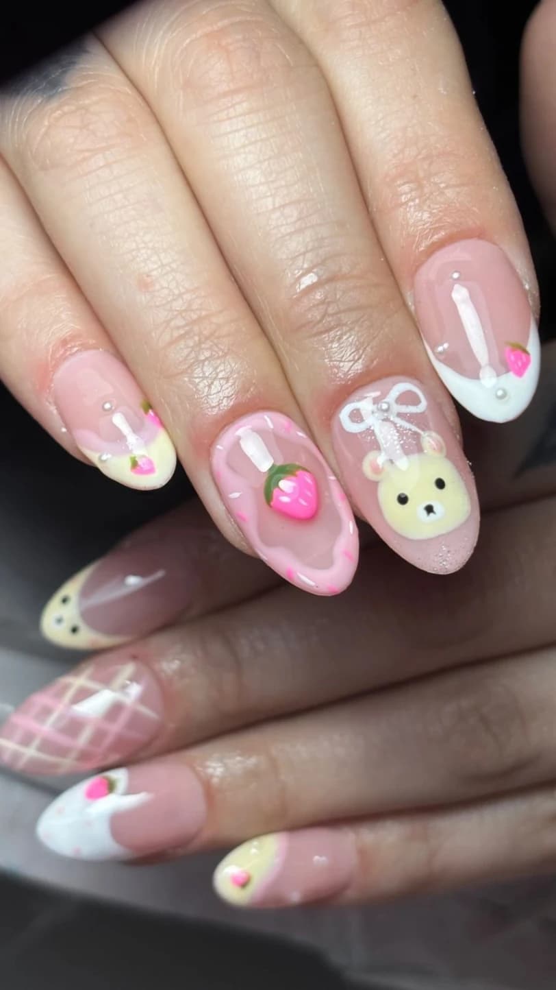 Strawberry Teddy dream